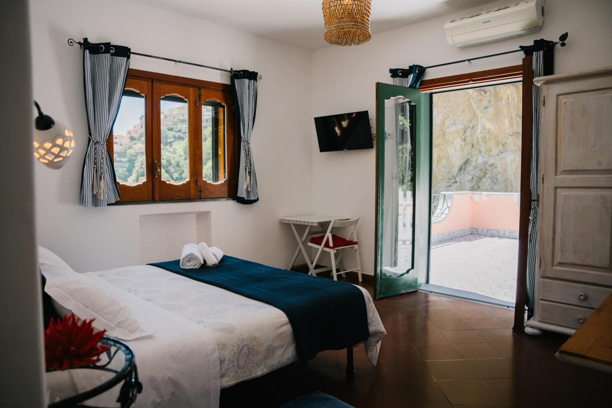 Dormidame Bed and Breakfast Positano Esterno foto